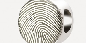 Vingerafdrukbedels, -beads en -charms